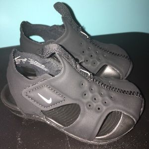 Nike Sunray Protect 2 Toddler Shoes Size 4C